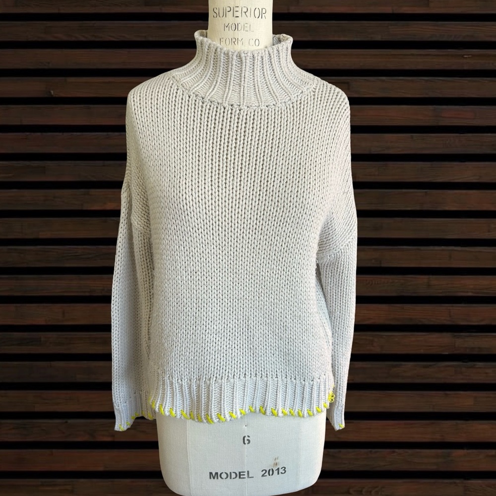 Retrod Chunky Knit Pullover Grey Sweater w/ Contrasting Yellow Stitch Size XS